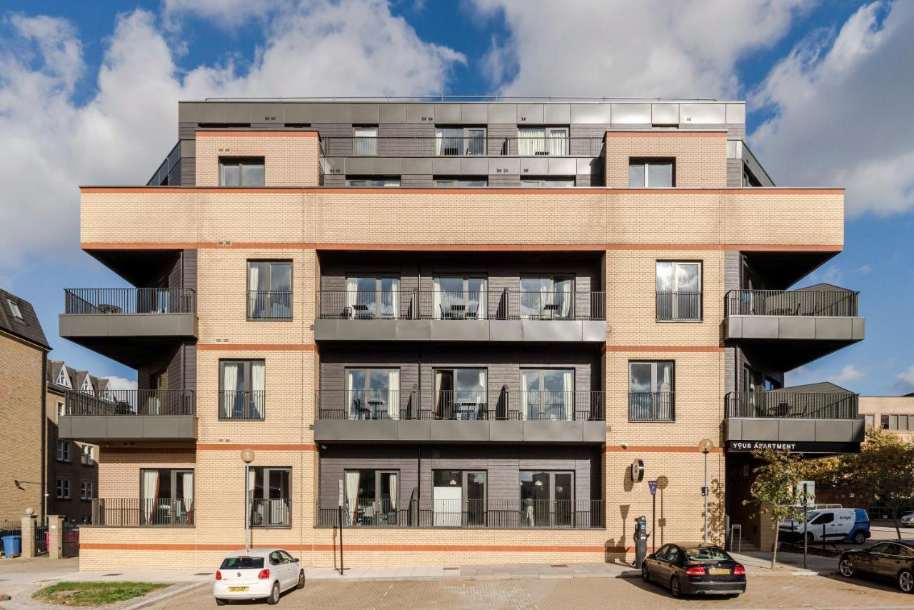 Your Apartment I Milton Keynes Eksteriør billede