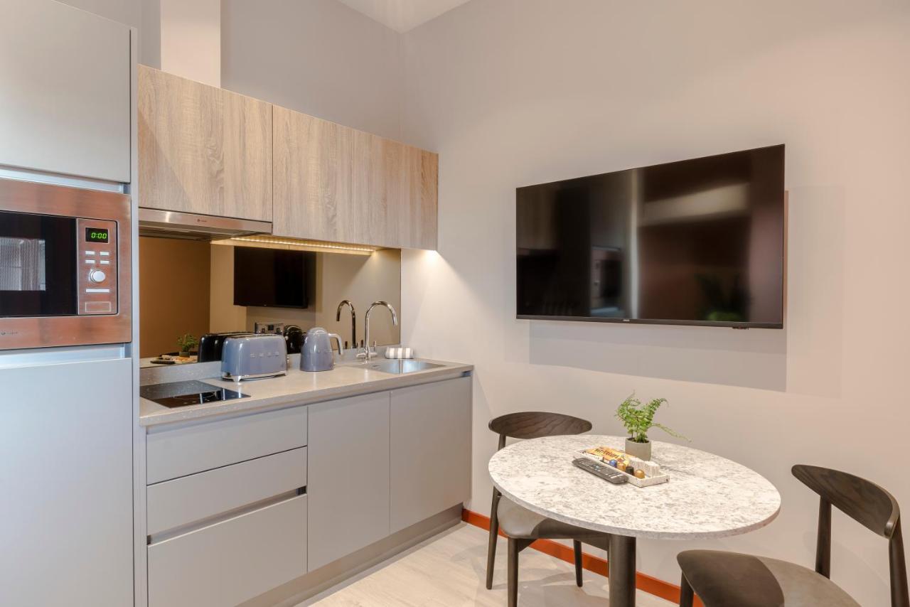 Your Apartment I Milton Keynes Eksteriør billede